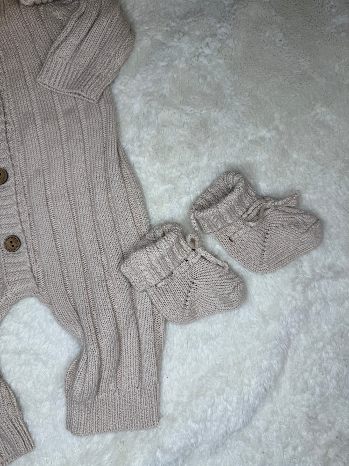 Taupe Milo Set