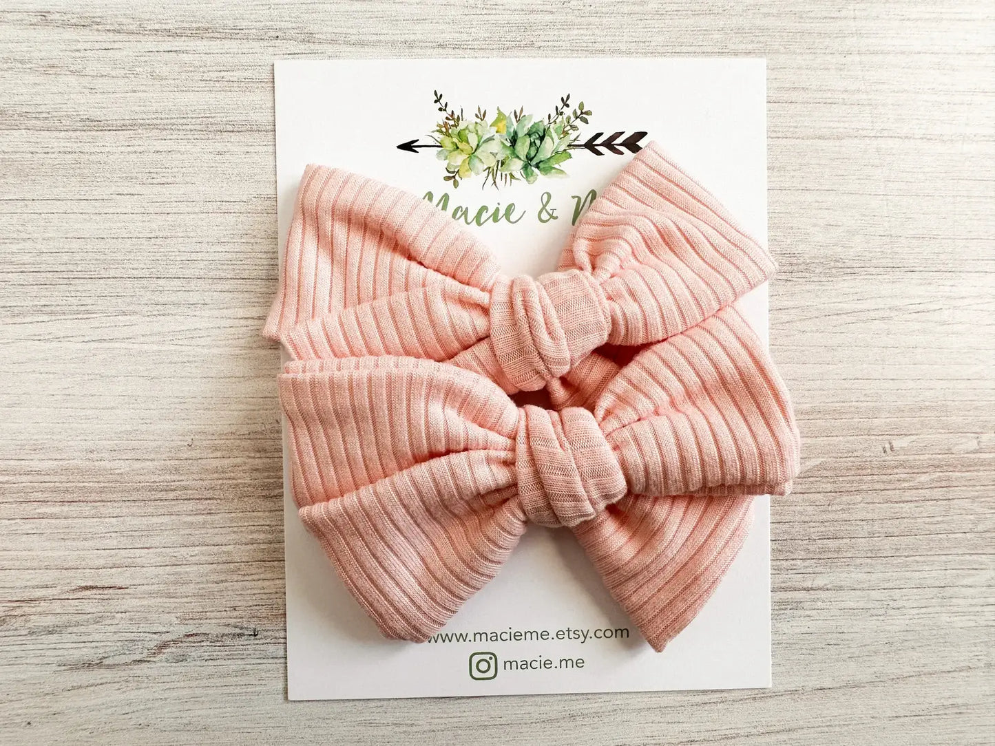 Pink Ribbed Schoolgirl Bow(s)