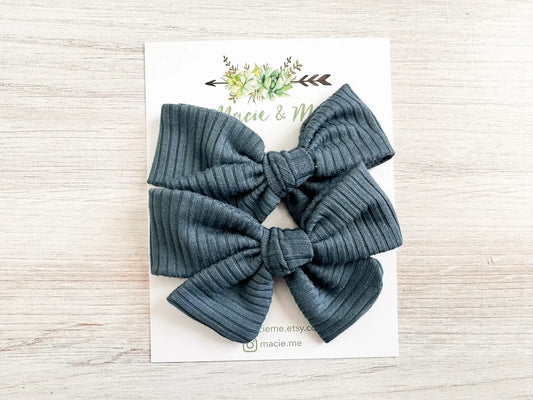Blue Ribbed Schoolgirl Bow(s)