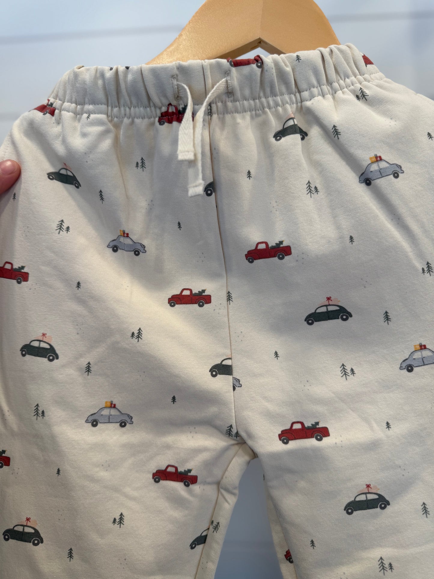 Quincy Mae Christmas Cars Fleece Sweatpants