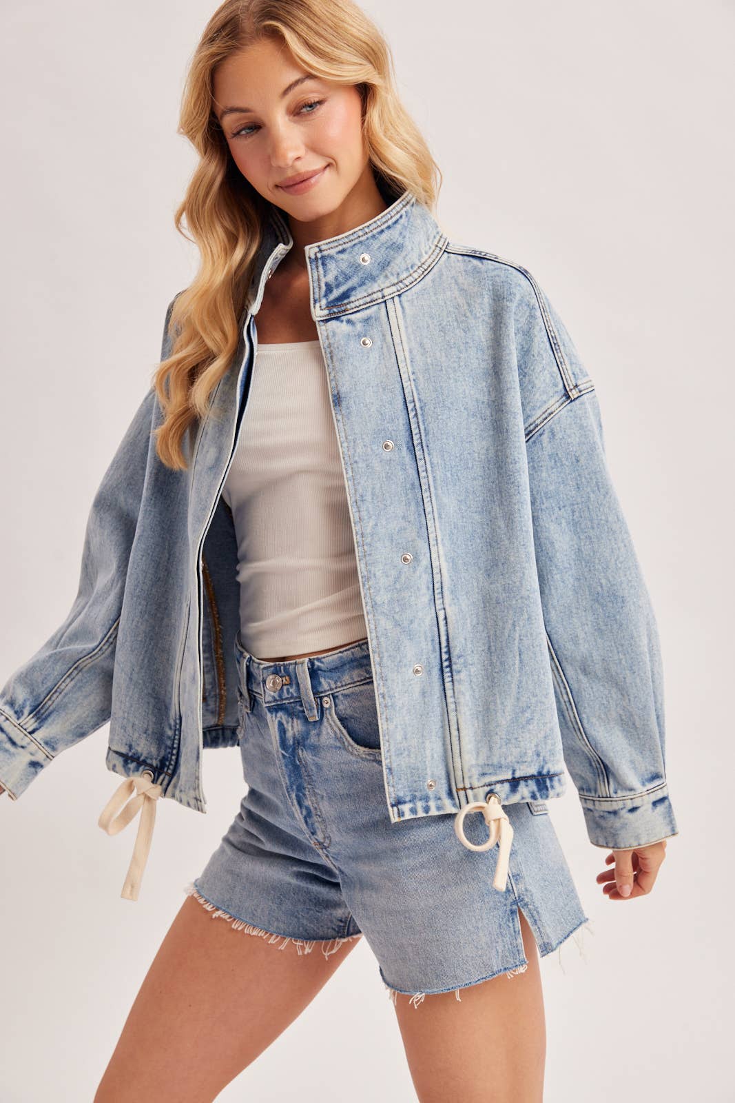 BOXY OVERSIZED DENIM JACKET